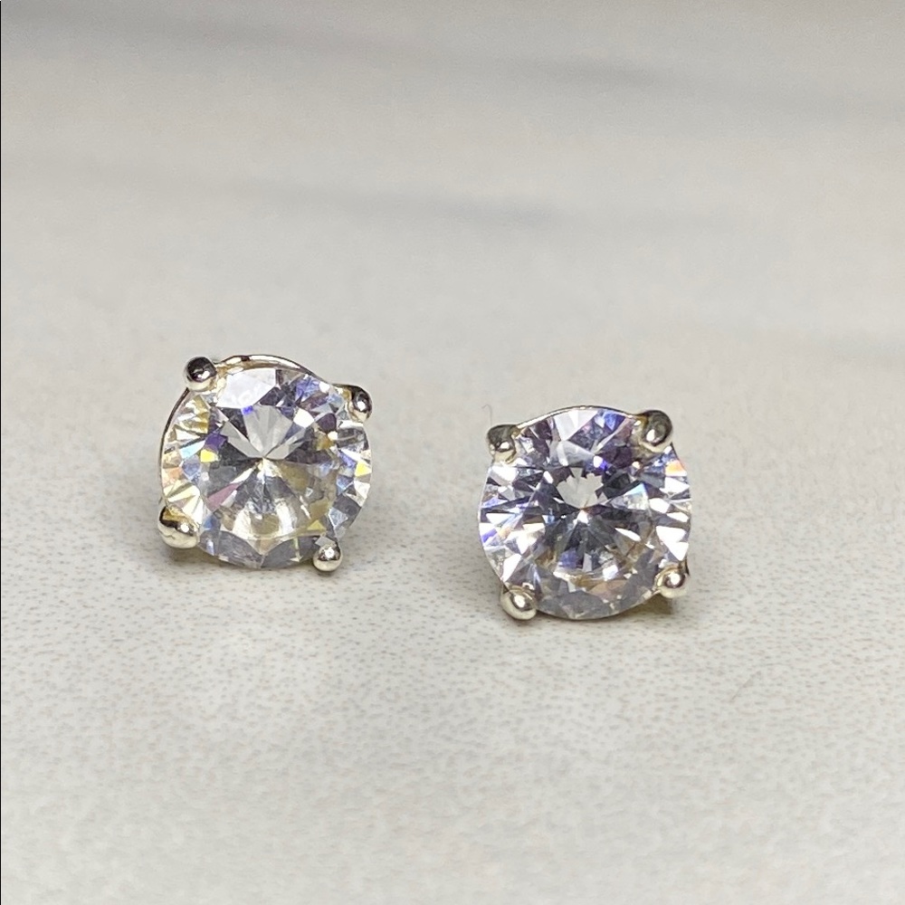 Bright Crystal Sterling Silver Stud‎ Earrings 925